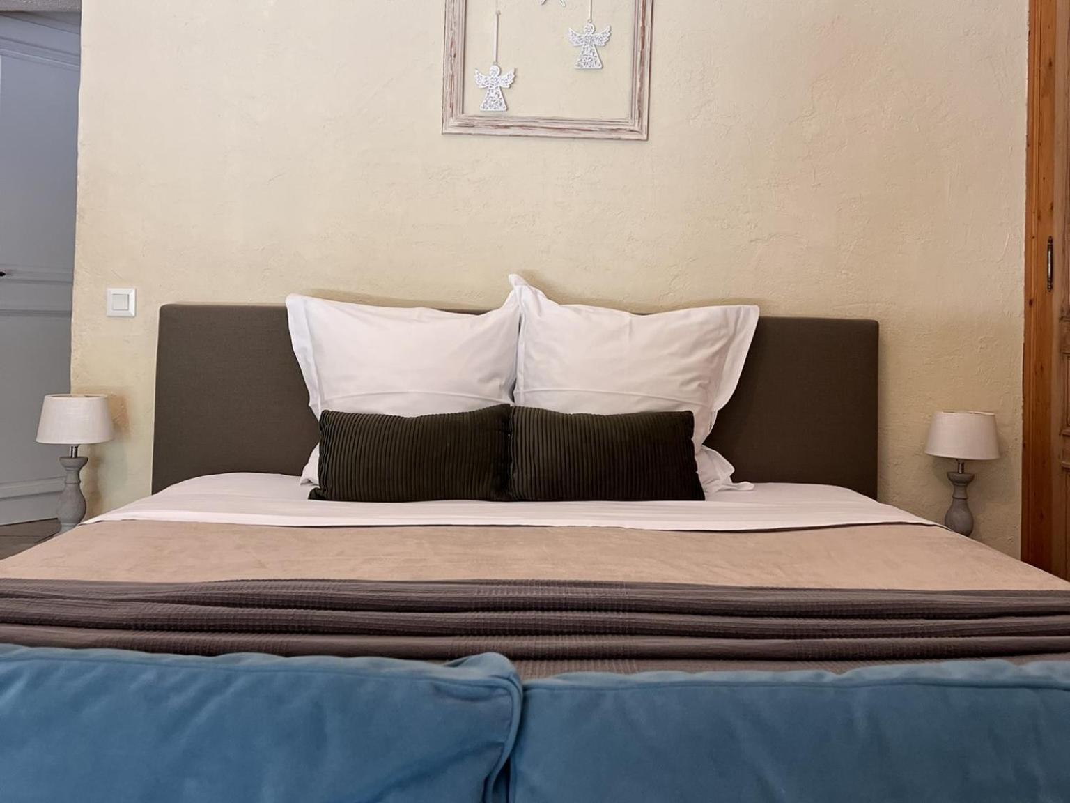 Le Moulin De Montsegur Bed & Breakfast Room photo